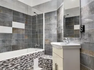 Prodej bytu 3+kk, Břežany II, 70 m2