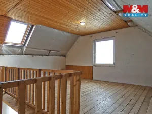 Prodej rodinného domu, Krupá, 186 m2