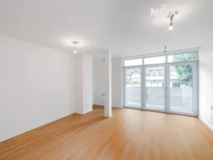 Prodej bytu 2+kk, Praha - Zbraslav, Hauptova, 79 m2