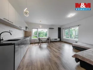 Pronájem bytu 3+kk, Karlovy Vary - Bohatice, Dubová, 67 m2