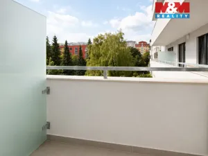 Pronájem bytu 1+kk, Praha - Letňany, Frýdecká, 27 m2