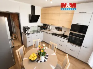 Prodej bytu 3+1, Dobruška, Orlická, 74 m2