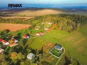 Prodej pozemku pro bydlení, Chomle, 783 m2