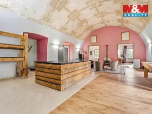 Prodej historického objektu, Mšené-lázně, Školní, 1075 m2
