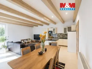 Prodej rodinného domu, Bělkovice-Lašťany, 280 m2