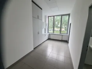 Pronájem kanceláře, Praha - Libeň, Kundratka, 76 m2