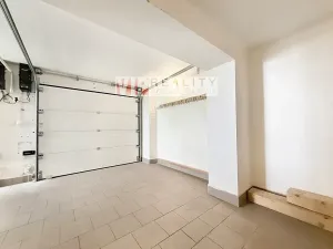 Pronájem bytu 2+1, Brno, Tůmova, 97 m2