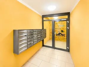 Pronájem bytu 1+kk, Praha - Vinohrady, Korunní, 48 m2