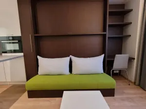 Pronájem bytu 1+kk, Praha - Stodůlky, Mukařovského, 31 m2
