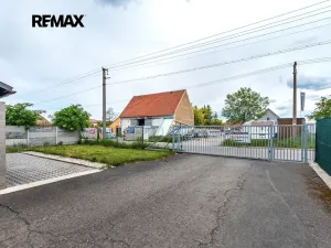Prodej bytu 3+1, Červený Újezd, U Okálu, 62 m2