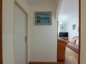 Dražba bytu 4+1, Zeleneč, Mstětická, 96 m2