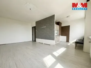 Prodej bytu 2+1, Osek, Hrdlovská, 54 m2