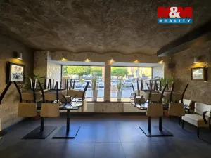 Pronájem restaurace, Brušperk, náměstí J. A. Komenského, 210 m2
