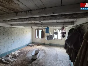 Prodej zemědělské usedlosti, Mikulovice, Hlucholazská, 450 m2