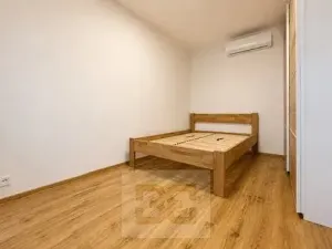 Pronájem bytu 1+kk, Brno, Košinova, 30 m2