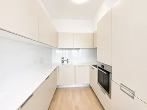 Pronájem bytu 2+kk, Praha - Vinohrady, Korunní, 92 m2