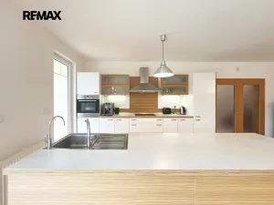 Prodej rodinného domu, Zdiby, U Louže, 275 m2