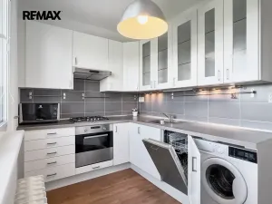 Pronájem bytu 2+1, Praha - Veleslavín, Na okraji, 54 m2