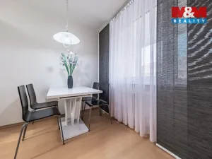 Prodej bytu 3+1, Praha - Stodůlky, Borovanského, 74 m2