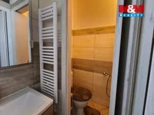 Pronájem bytu 2+1, Kladno, Na stráni, 57 m2