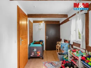 Prodej chalupy, Arnoltice, 168 m2