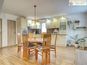 Prodej rodinného domu, Drozdov, 250 m2