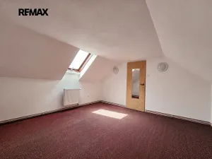 Prodej rodinného domu, Jesenice, Na Spojce, 154 m2