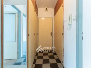 Prodej bytu 3+1, Praha - Prosek, Bílinská, 54 m2