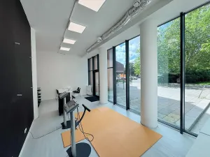 Pronájem obchodního prostoru, Opava, náměstí Republiky, 65 m2