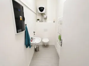Pronájem kanceláře, Opava, náměstí Republiky, 65 m2