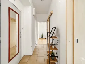 Prodej bytu 2+1, Praha - Hloubětín, Poděbradská, 51 m2