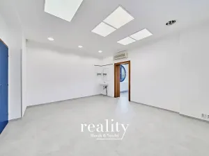 Pronájem ordinace, Znojmo, Kuchařovická, 84 m2