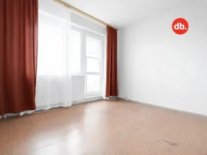 Prodej bytu 4+1, Ostrov, Lidická, 84 m2
