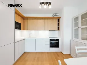 Pronájem bytu 2+kk, Praha - Jinonice, Vladimíra Kobranova, 56 m2