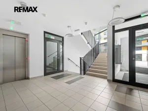 Prodej bytu 2+kk, Praha - Hlubočepy, Devonská, 64 m2