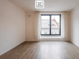 Prodej bytu 1+kk, Praha - Smíchov, Pod Barvířkou, 36 m2