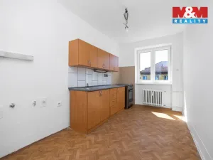 Prodej bytu 2+1, Pardubice - Zelené Předměstí, Čs. armády, 65 m2
