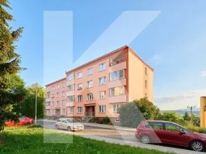 Prodej bytu 3+1, Karlovy Vary, Klínovecká, 86 m2