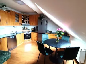Pronájem bytu 4+1, Chrudim, Palackého třída, 133 m2