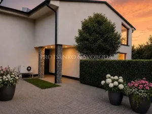 Prodej rodinného domu, Mělník, 151 m2