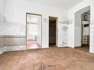 Prodej bytu 2+1, Karlovy Vary, Anglická, 48 m2