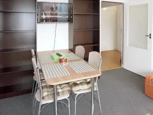 Pronájem pokoje, Brno, Běloruská, 50 m2