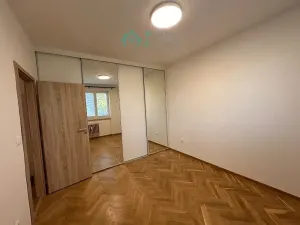 Pronájem bytu 3+1, Chrudim, U Stadionu, 64 m2