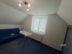 Prodej rodinného domu, Poříčany, U Koupaliště, 200 m2