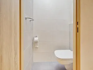 Prodej bytu 2+1, Jindřichův Hradec, sídliště Vajgar, 61 m2