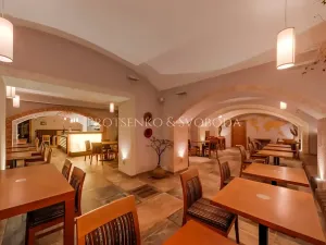 Prodej činžovního domu, Praha - Nové Město, Tyršova, 655 m2