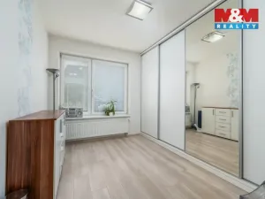 Prodej bytu 3+kk, Včelná, Dolní, 63 m2