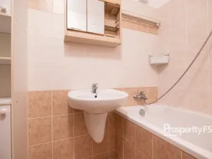 Prodej bytu 4+1, Praha - Háje, Anny Drabíkové, 79 m2
