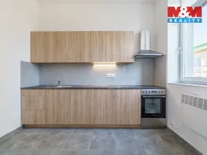 Pronájem bytu 1+1, Sokolov, Nádražní, 48 m2