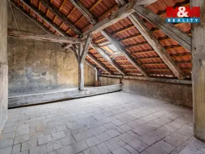 Prodej půdního prostoru, Praha, Husitská, 126 m2